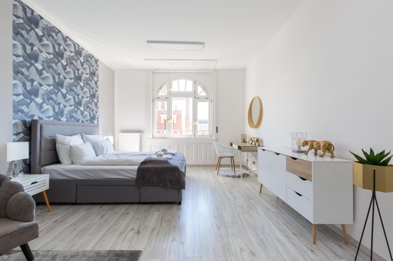 Designer Apartment On The Budapest Broadway With 2Br And Ac Kültér fotó