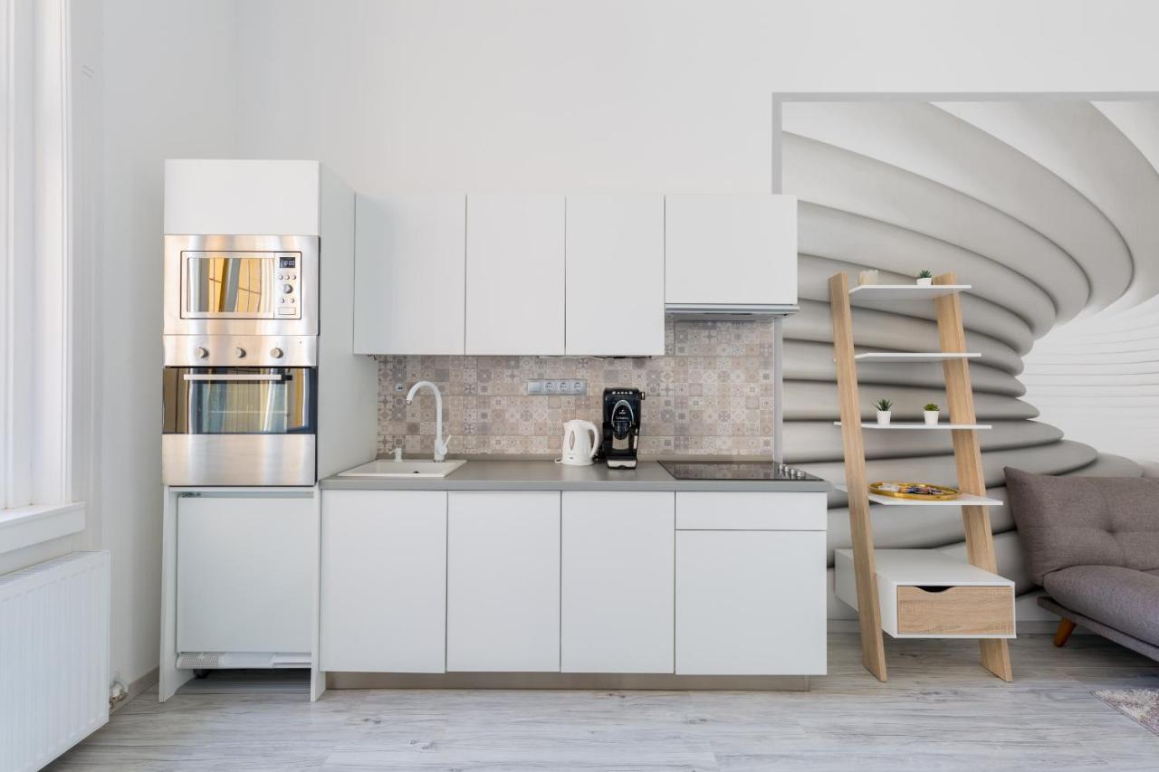 Designer Apartment On The Budapest Broadway With 2Br And Ac Kültér fotó